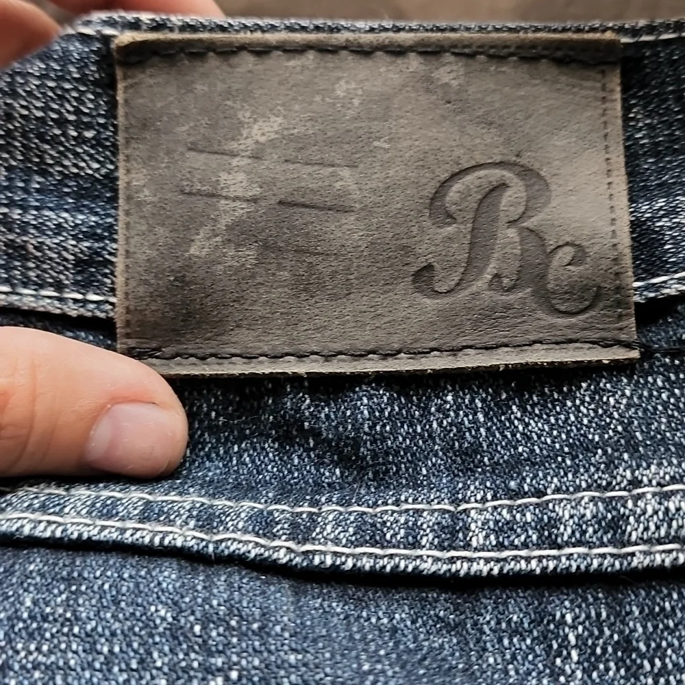 Basic Code Jeans - Picture 3 of 9